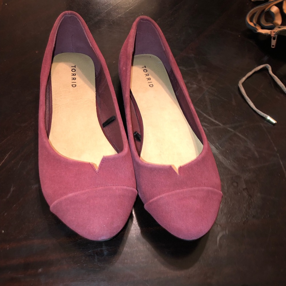 Worn maybe once cute flats